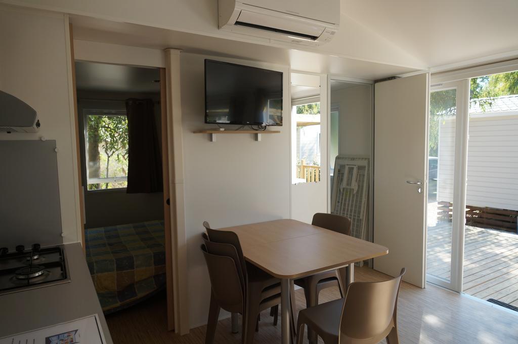 Camping Les Castors Calvi (Corsica) Exterior foto