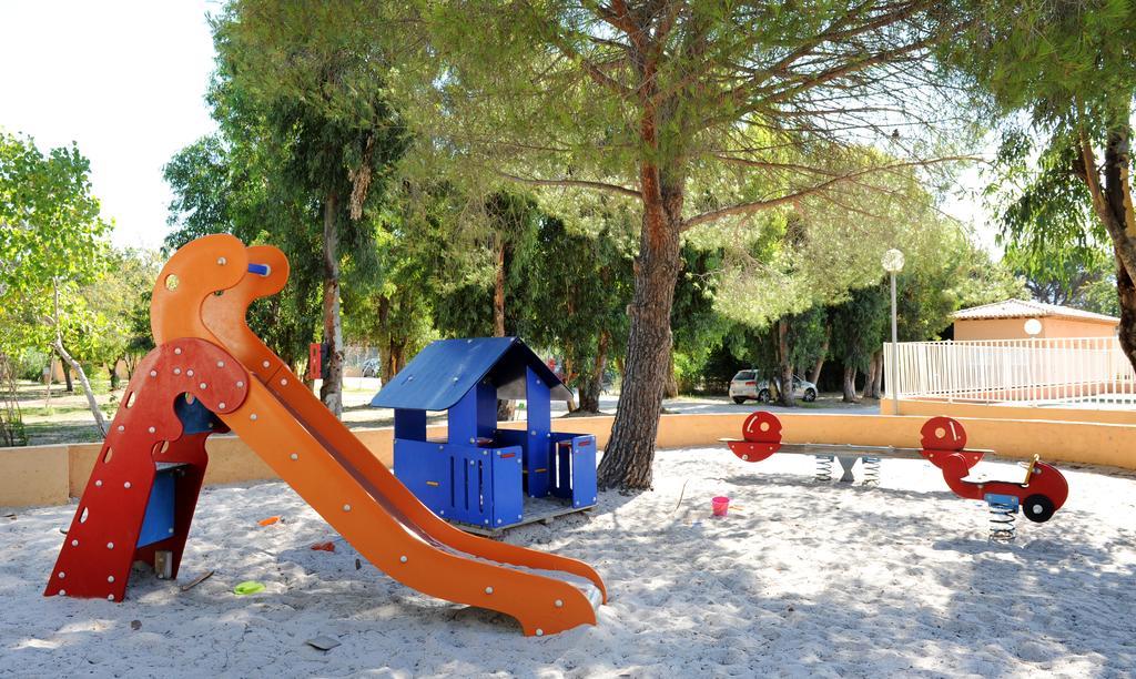 Camping Les Castors Calvi (Corsica) Exterior foto