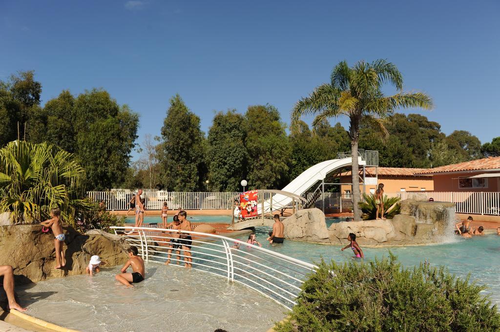 Camping Les Castors Calvi (Corsica) Exterior foto